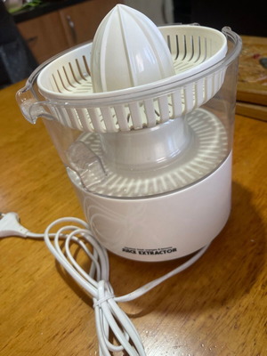 Juicer almost unused