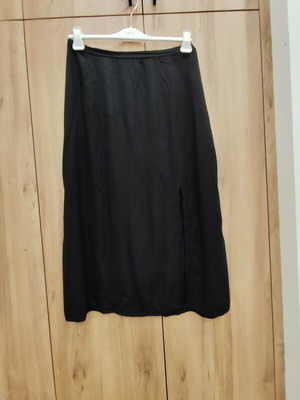 Ovs viscose midi skirt black like new, size XXL
