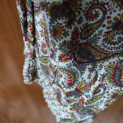 Ralph Lauren pants new with paisley print and elastic hem