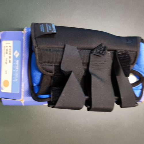 Wrist brace with velcro left hand size L new