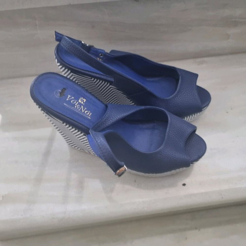Women's platforms used, size 38