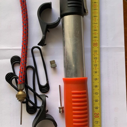 Mini pump like new