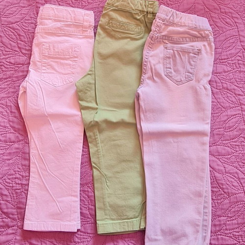 Pack of 3 pants for 2-year-olds h&m and Benetton like new