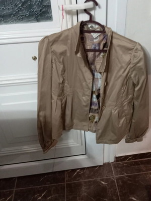 Zara women's jacket beige medium like new