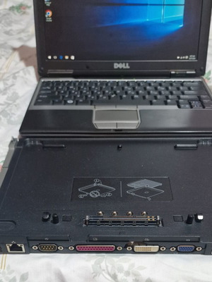 Dell Latitude D430 laptop μεταχειρισμένο, Intel U7600, 14 ιντσών, Windows 10
