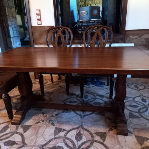 Monastic style dining set used, 4 to 6 seats, mahogany