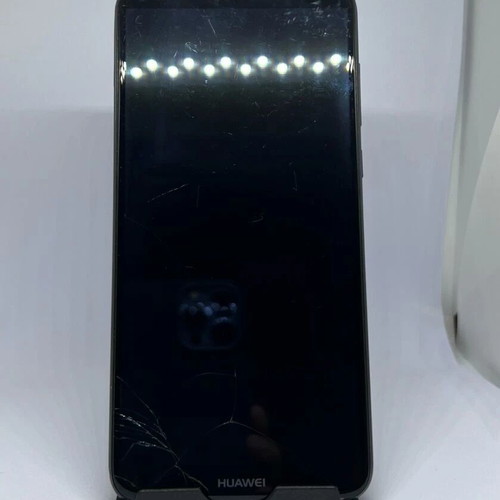 Huawei Mate 10 Lite used with cracked screen and battery replacement needed