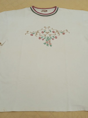 Unisex blouse used, white with embroidery and unique trim
