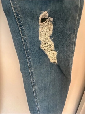 Pull & Bear skinny jeans with rips like new, blue, size S