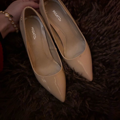 Migato beige heels like new, size 36
