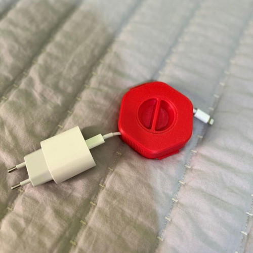 3D Printed Cable Winder, red