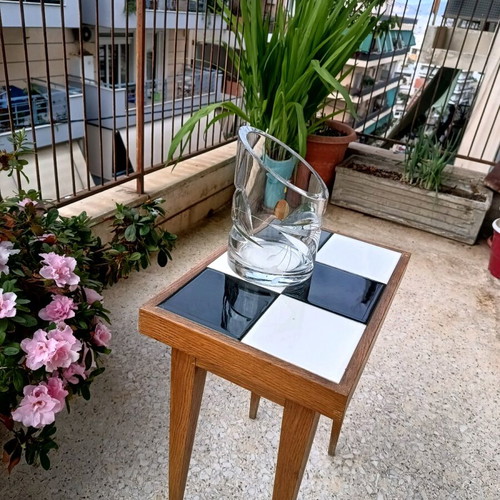 Crystal vase used with engraved leaves, made in Germany