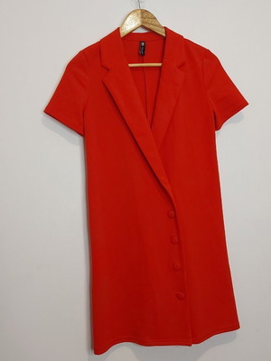 Μίνι φόρεμα Zara σε στυλ blazer σαν καινούργιο, κόκκινο