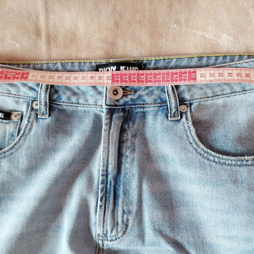 DKNY women's baggy jeans light blue, new, size L