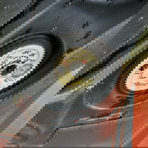 Sym HD 300 2020 σαν καινούργιο, σκούτερ με θύρα USB και αξεσουάρ