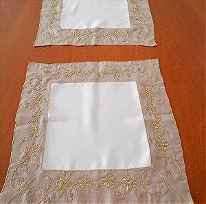 2 καρε πετσέτακια διαστασεις 0.38cm.x 0.38cm