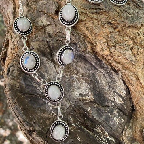 Vintage Atelier 925 Silver Jewelry Set with Moonstone (Necklace & Earrings)