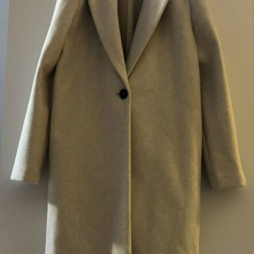 Zara beige coat with front button and pockets, size S