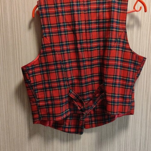 Vest used in winter plaid with red and cypress