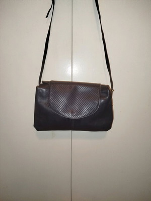 Vintage blue leather shoulder bag used