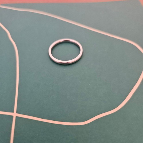Steel ring like new, silver color