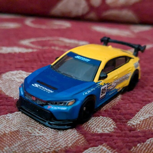 Hot Wheels Premium 2024 Honda Civic Type-R FL5 like new