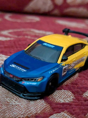 Hot Wheels Premium 2024 Honda Civic Type-R FL5 like new
