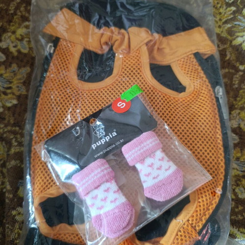 Dog backpack and socks new, size S