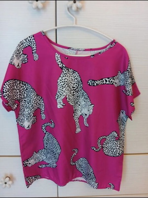 Animal Print Blouse new, 100% polyester, black and pink