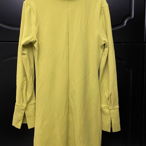 H&M dress like new with ruching on belly lime green-yellow