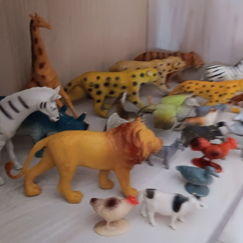 Plastic wild animal toys used, lot