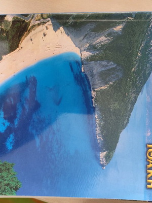 Used travel guides