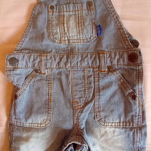 Clothing set for boy size 12 months, pack of 6, like new