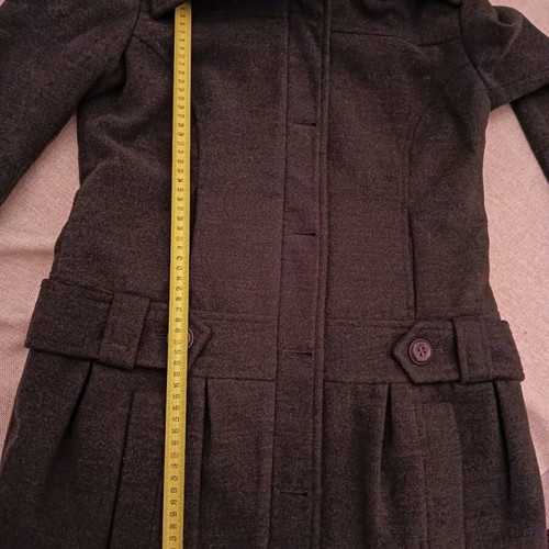 Gray Medium Coat Like New With Large Collar