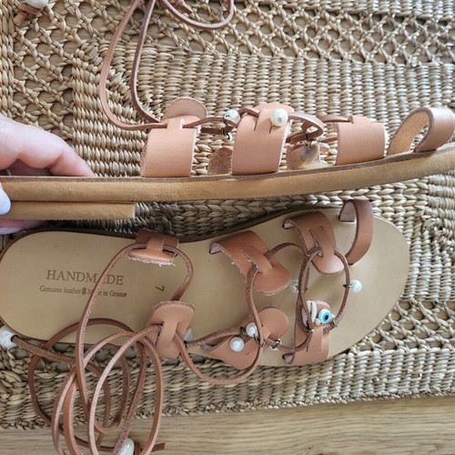 Leather sandals with removable decoration, size 37, beige