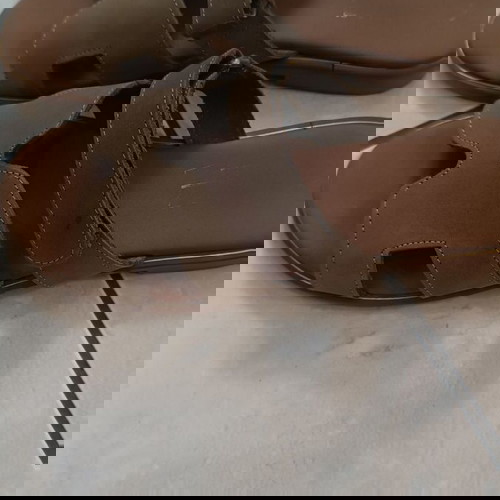 Πέδιλα δερματινα