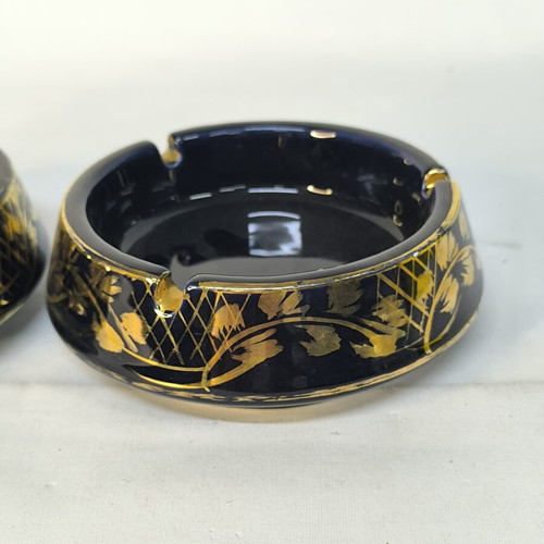 Vintage ashtrays handmade, set of 2, like new