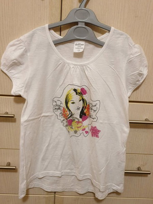 T shirt for 14-year-old girls delfino like new, white, size 164 cm