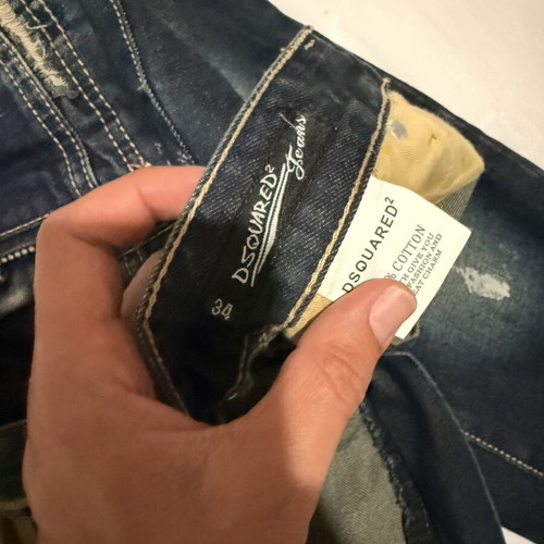 Dsquared2 Distressed Paint Splatter Jeans like new, size 30