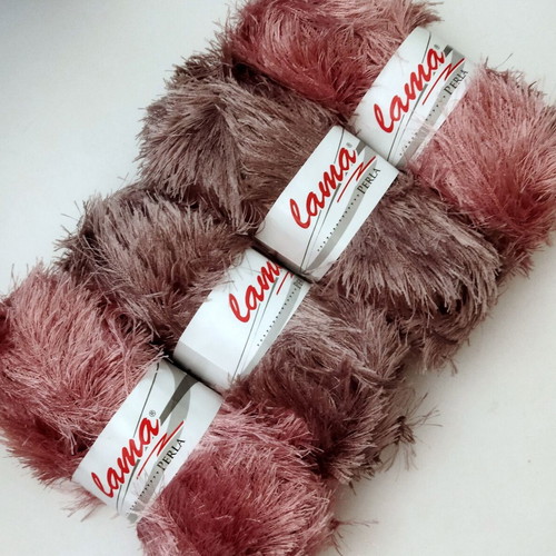 Lama Perla knitting yarn pack of 4, beige cigar and dusty pink furry threads
