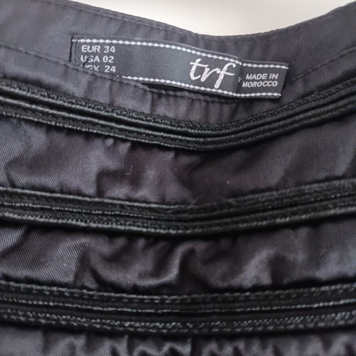 Satin TRF Zara shorts like new, high waist, winter, decorative buttons