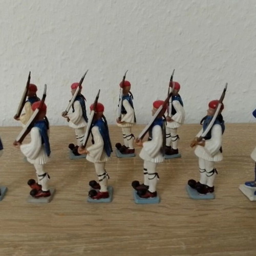 Athina Evzones figures used, blue uniform