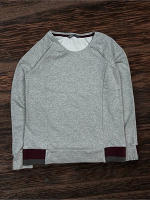 The North Face women's sweatshirt used, grey with burgundy details, size S