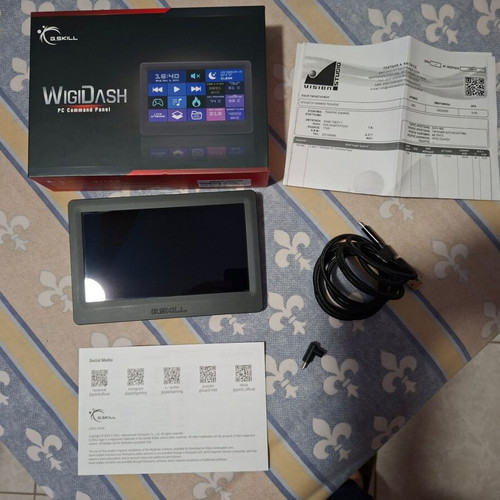 G-Skill WigiDash touchscreen monitor like new