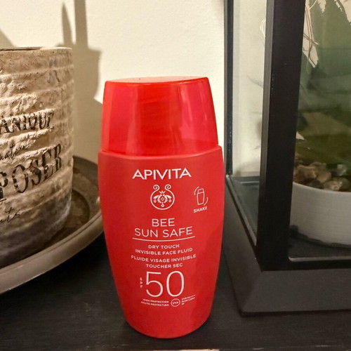 Apivita Bee Sun Safe Dry Touch Invisible Face Fluid Spf50 50ml new