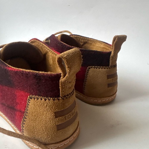 Toms shoes with laces leather like new plaid size 37