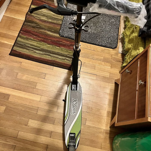 Scooter 200XB new with front and rear suspension and hand brake