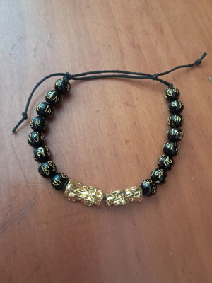 Handmade bracelets black and gold, made to order