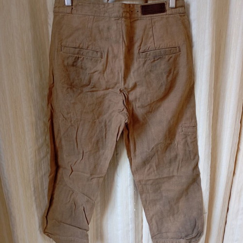 Pants with stiff fabric like new, brown beige