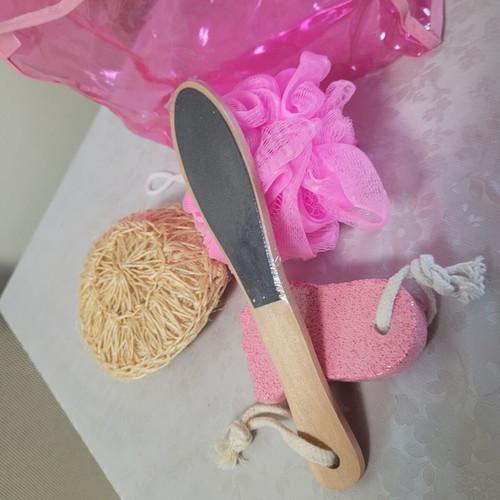 Gift and care set with pumice stone, small foot file, loofah, and bath sponge